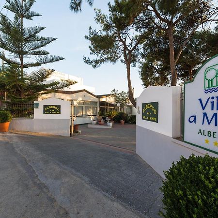 Albergo Villa A Mare 페스키치 외부 사진