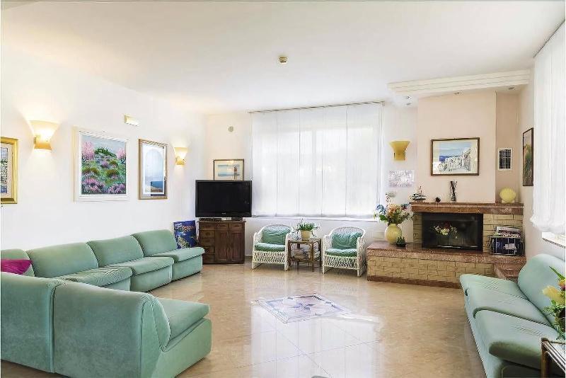 Albergo Villa A Mare 페스키치 외부 사진